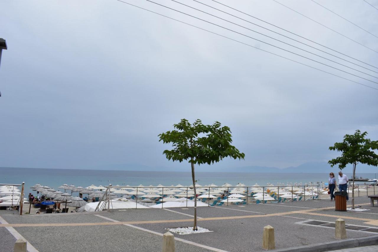Nea Kallikrateia Davidana Deluxe Apartments מראה חיצוני תמונה